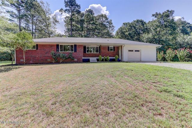 3500 Pigeon Roost Road, Byhalia, MS 38611