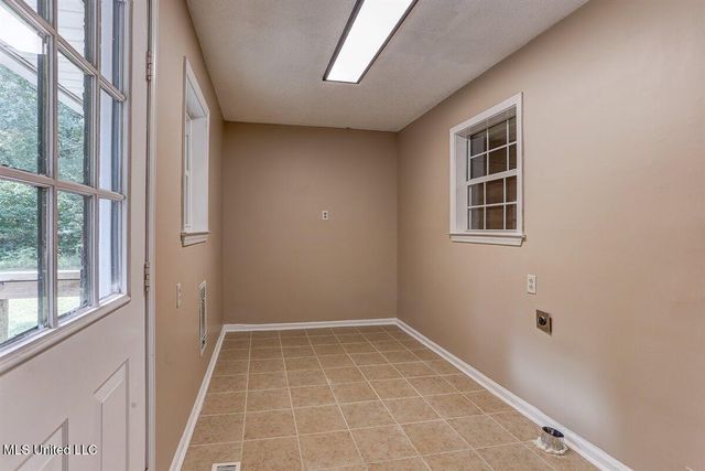 3500 Pigeon Roost Road, Byhalia, MS 38611