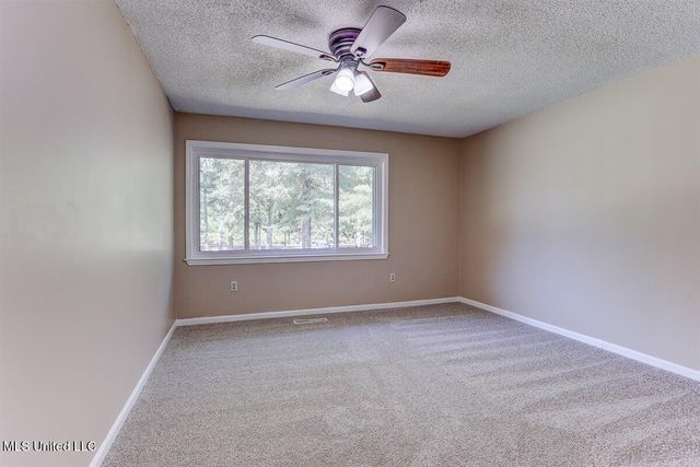 3500 Pigeon Roost Road, Byhalia, MS 38611