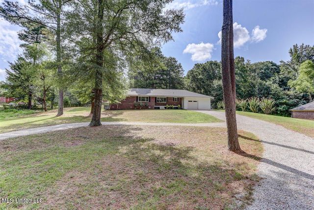 3500 Pigeon Roost Road, Byhalia, MS 38611