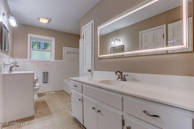 3500 Pigeon Roost Road, Byhalia, MS 38611