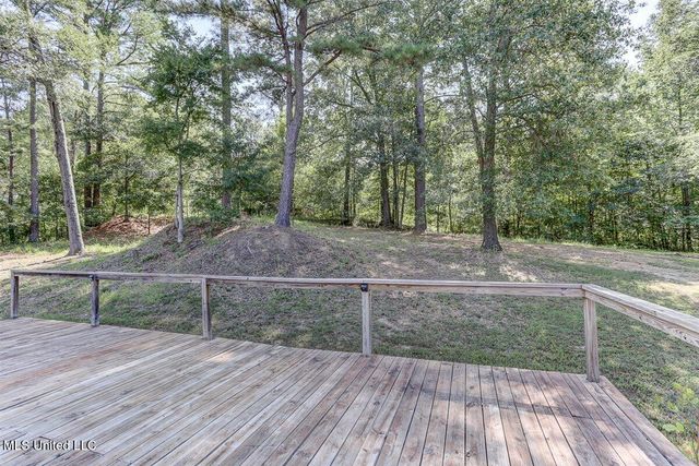 3500 Pigeon Roost Road, Byhalia, MS 38611