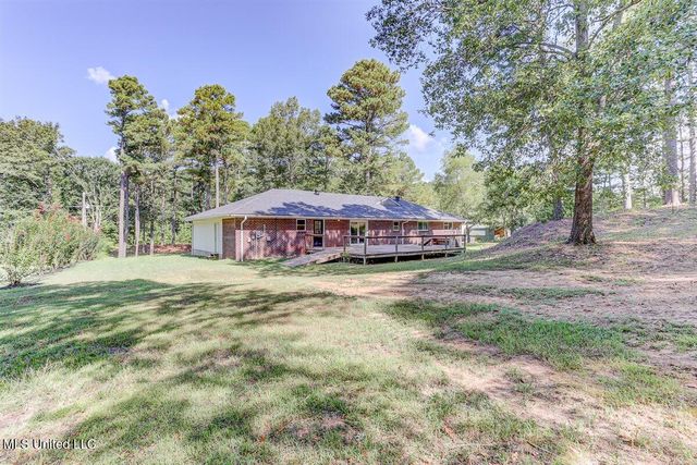 3500 Pigeon Roost Road, Byhalia, MS 38611