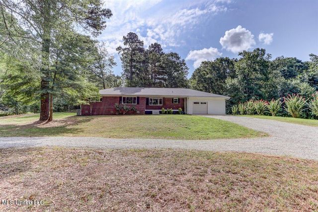 3500 Pigeon Roost Road, Byhalia, MS 38611