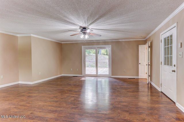 3500 Pigeon Roost Road, Byhalia, MS 38611