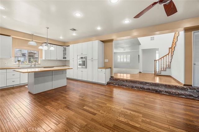 1001 Vernon Street, La Habra, CA 90631