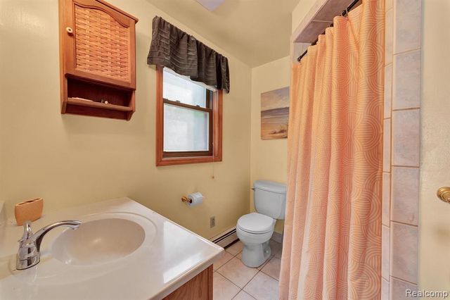 429 Edgewater, Algonac, MI 48001