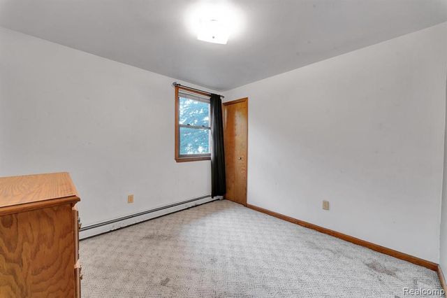 429 Edgewater, Algonac, MI 48001