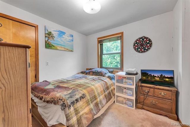 429 Edgewater, Algonac, MI 48001