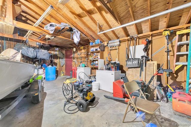 429 Edgewater, Algonac, MI 48001