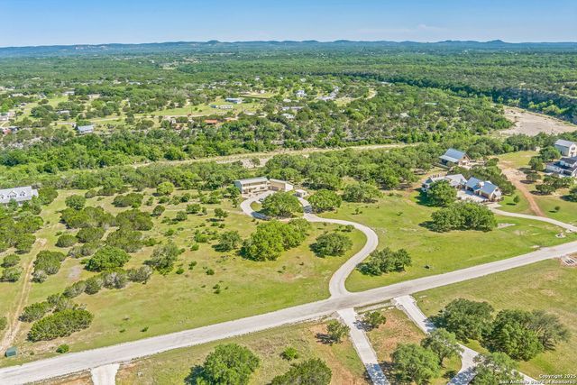 3263 Palomino Springs, Bandera, TX 78003