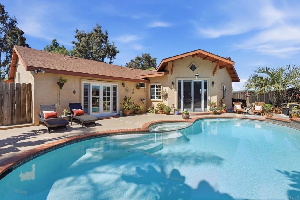 Image 20 of property listing at 1156 Via Camellia, San Marcos, CA 92069