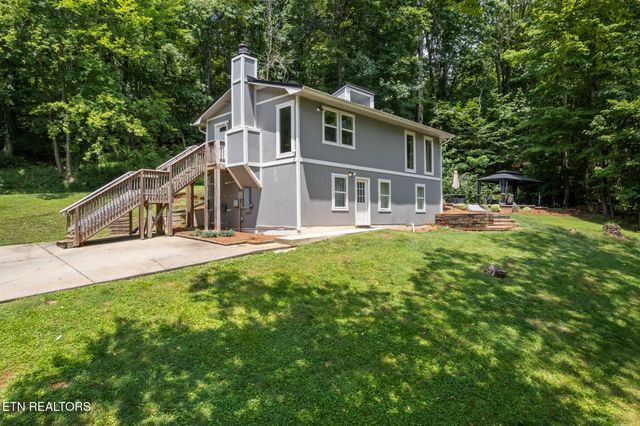 102 Bluff Rd, Kingston, TN 37763