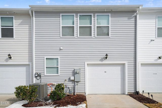 134 Channel Drop Drive, Clayton, NC 27520