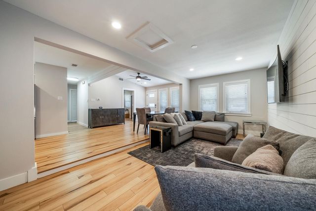 7003 Cherry Meadow DR, Austin, TX 78745