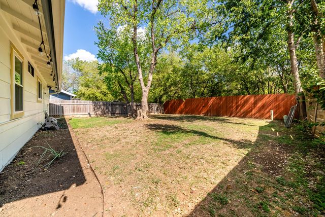 7003 Cherry Meadow DR, Austin, TX 78745