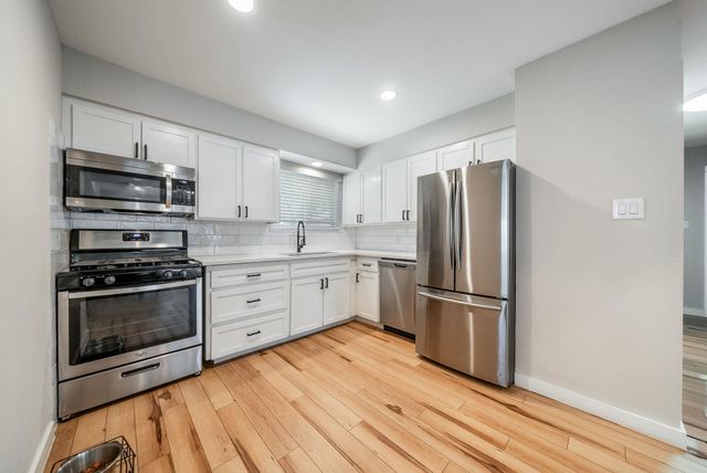 7003 Cherry Meadow DR, Austin, TX 78745