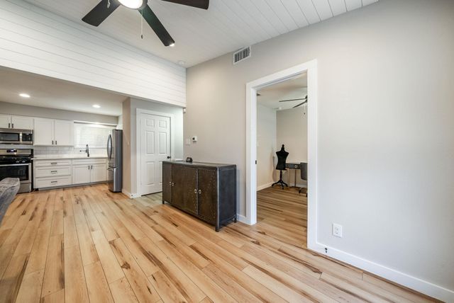 7003 Cherry Meadow DR, Austin, TX 78745