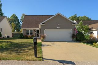 3130 Pondview Drive, Ravenna, OH 44266