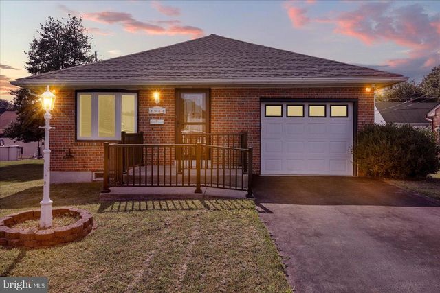 1621 BRADFORD AVE, Reading, PA 19607