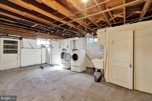 1621 BRADFORD AVE, Reading, PA 19607