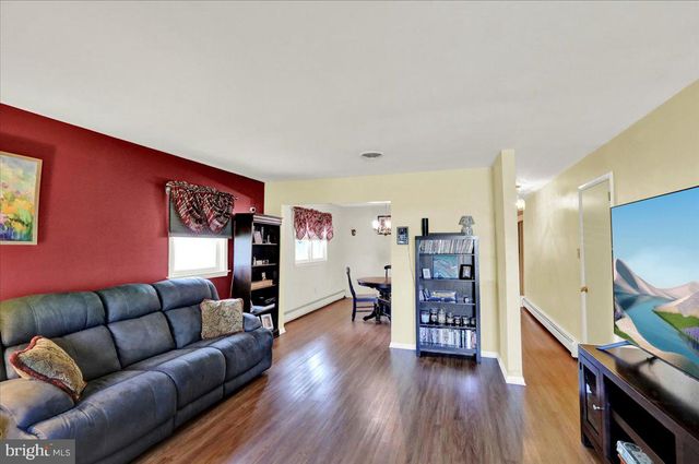 1621 BRADFORD AVE, Reading, PA 19607