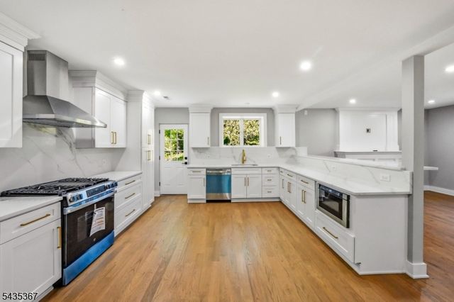 1525 Route 179, West Amwell Twp., NJ 08530