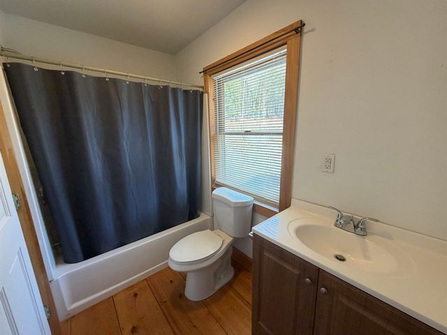 299 Sunset Lake Road, Brattleboro, VT 05301