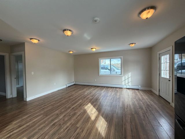 299 Sunset Lake Road, Brattleboro, VT 05301