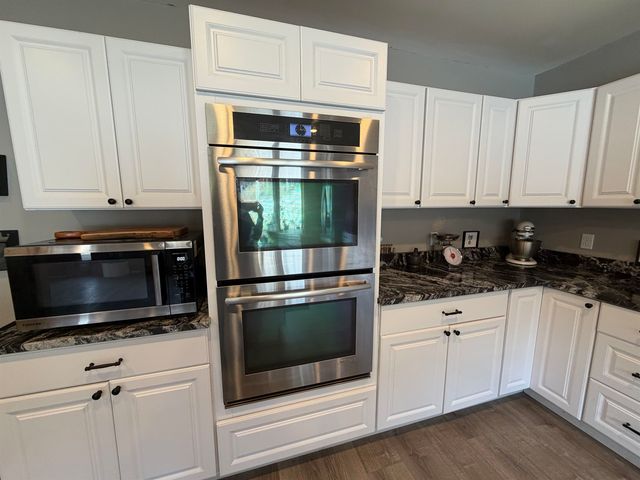 299 Sunset Lake Road, Brattleboro, VT 05301