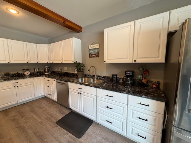 299 Sunset Lake Road, Brattleboro, VT 05301