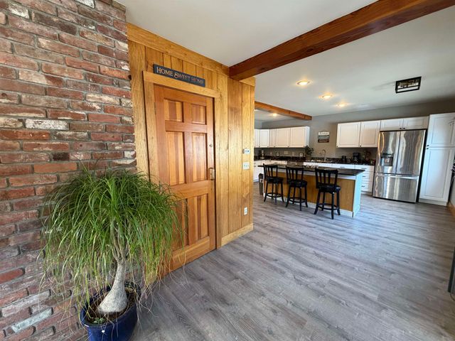 299 Sunset Lake Road, Brattleboro, VT 05301