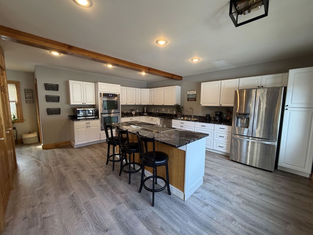 299 Sunset Lake Road, Brattleboro, VT 05301