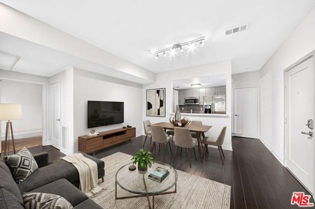 436 W VIRGIL 313, Los Angeles, CA 90020
