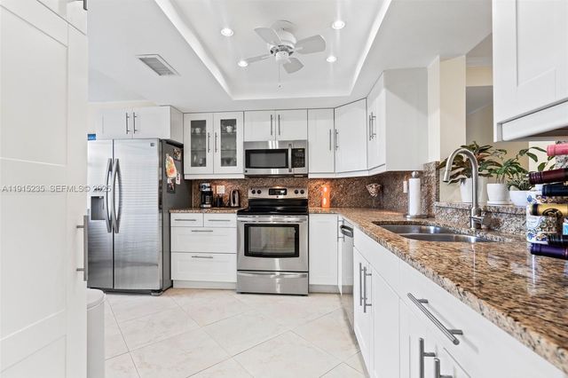 7365 NW 18th St 107, Margate, FL 33063