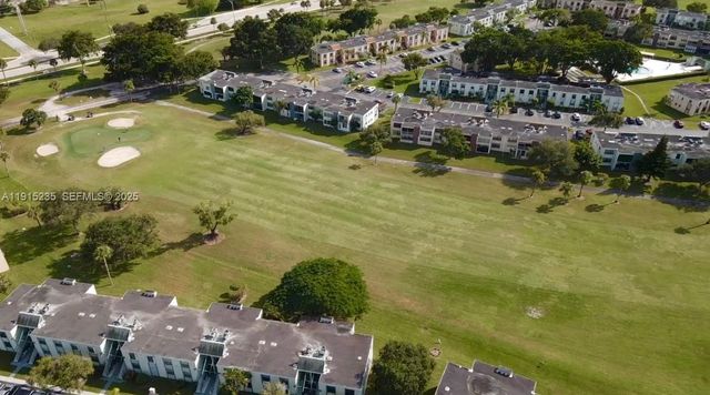 7365 NW 18th St 107, Margate, FL 33063