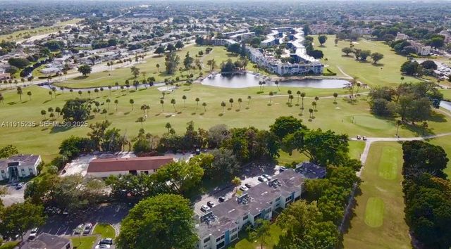 7365 NW 18th St 107, Margate, FL 33063