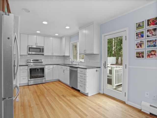 11 Old Field Road, Norwalk, CT 06853