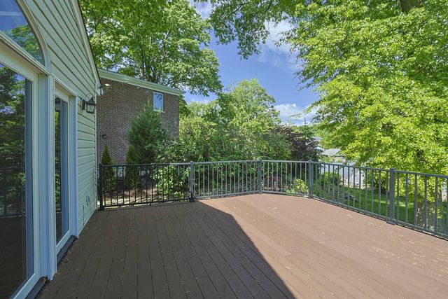 1067 Lawton Road, Park Hills, KY 41011