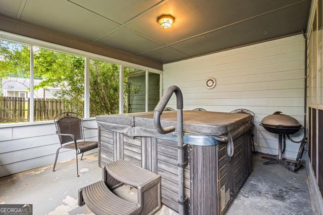 1241 Larkwood Drive, Jonesboro, GA 30238