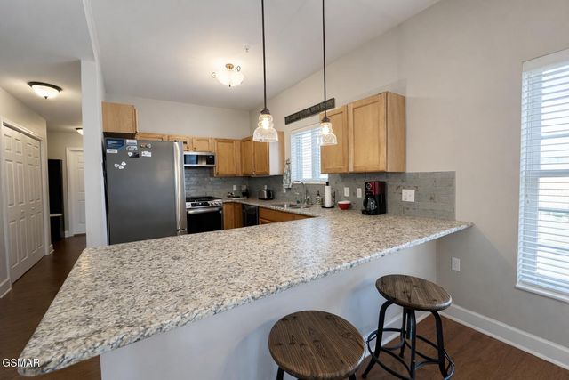 527 River Place Way, Sevierville, TN 37862