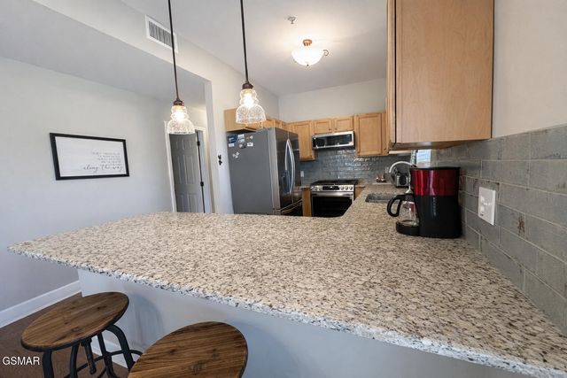 527 River Place Way, Sevierville, TN 37862