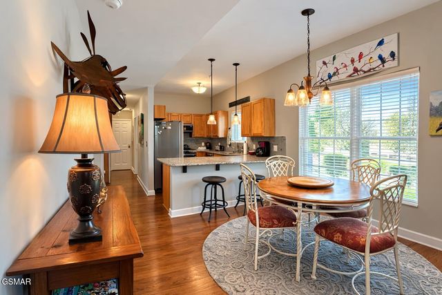 527 River Place Way, Sevierville, TN 37862