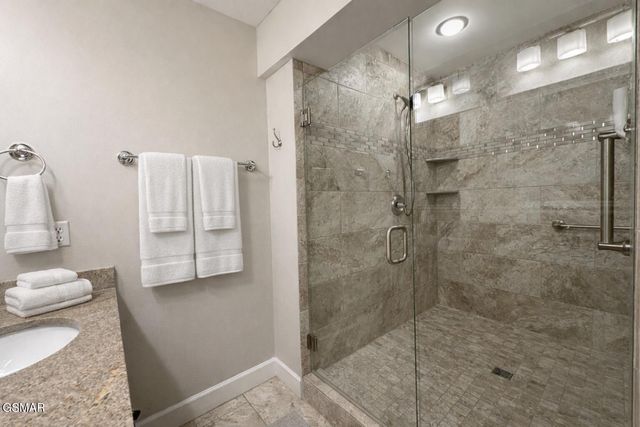 527 River Place Way, Sevierville, TN 37862