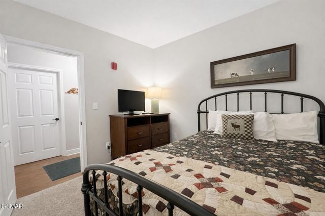 527 River Place Way, Sevierville, TN 37862