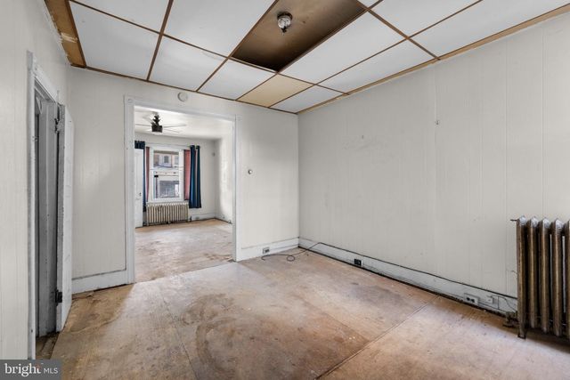 5845 ELLSWORTH ST, Philadelphia, PA 19143