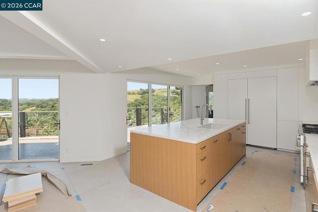 224 Bear Oaks Lane, Martinez, CA 94553