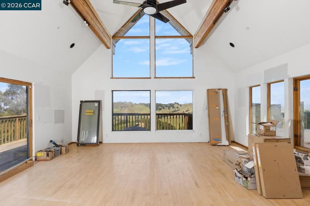 Image 10 of property listing at 224 Bear Oaks Lane, Martinez, CA 94553