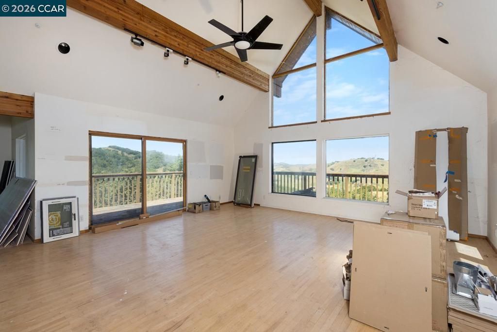 Image 9 of property listing at 224 Bear Oaks Lane, Martinez, CA 94553