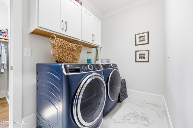 1064 Mayfair Way SW, Sunset Beach, NC 28468